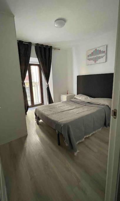 Encantador Apartamento Plaza Mayor Madrid Centro Exteriör bild